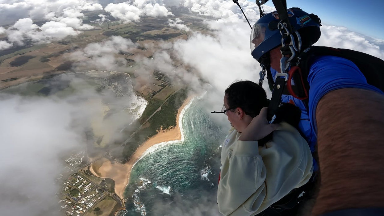 10,000Ft Jump! - We Wander