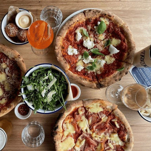 A Signature Pizza & Wine Dining Experience At Papi's Pizza - We Wander