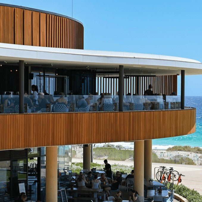 An Italian Coastal Dining Experience At La Capannina - We Wander