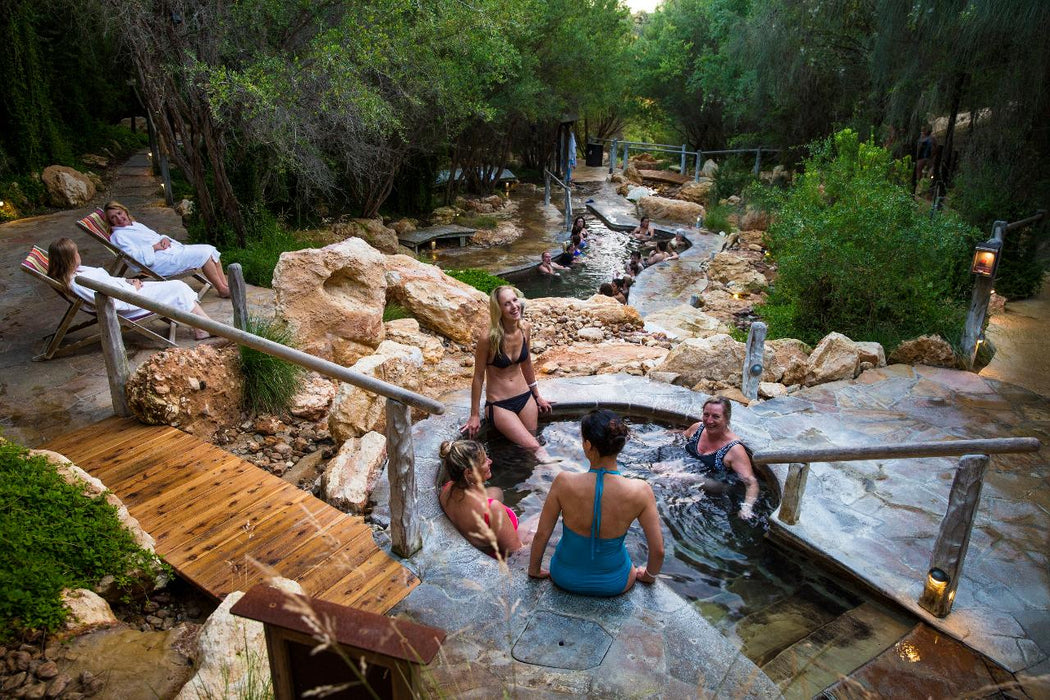 Autopia Tours: Peninsula Hot Springs Spa Entry + Shuttle Bus - We Wander