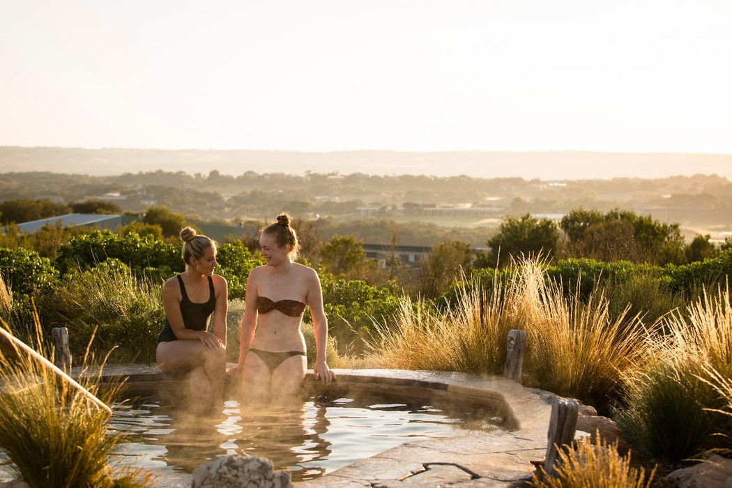 Autopia Tours: Peninsula Hot Springs Spa Entry + Shuttle Bus - We Wander