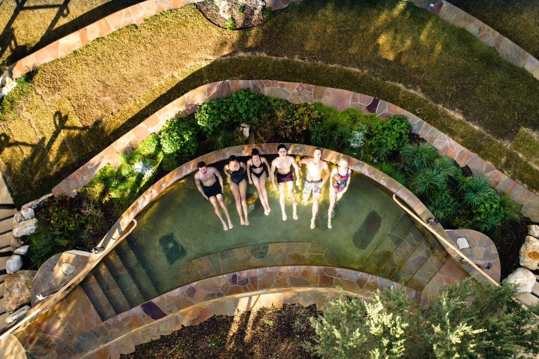 Autopia Tours: Peninsula Hot Springs Spa Entry + Shuttle Bus - We Wander