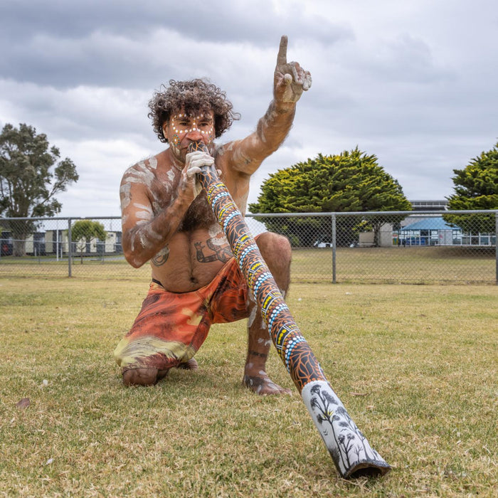 Didgeridoo And Dance Workshop & Performance With Nigel Stewart Of Bunitch Dreaming - We Wander