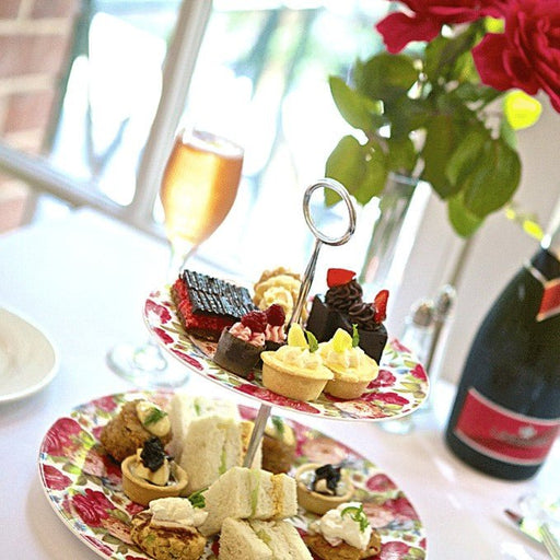 Experience Dinner At Room With Roses - We Wander