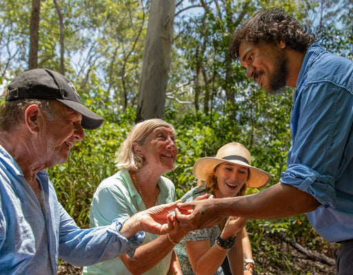 Hands On Country Eco Tour - We Wander