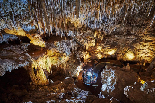 Ngilgi Cave Semi - Guided Show Cave Tour - We Wander