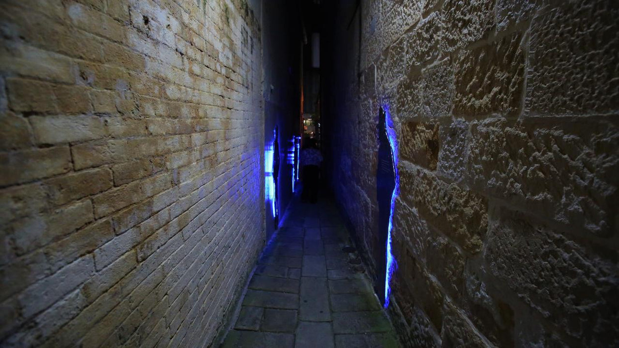 Sydney: Ghost Tour Around The Rocks - We Wander