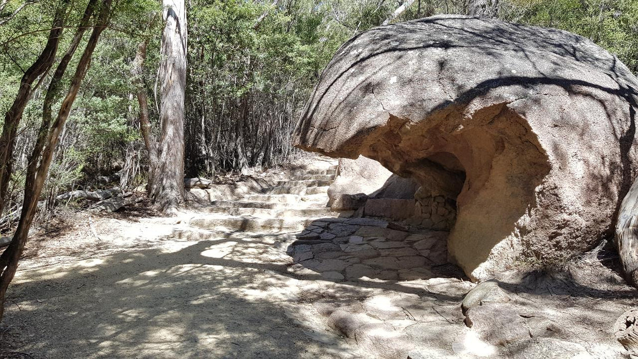 Wineglass Bay & Freycinet Peninsula Day Tour - We Wander